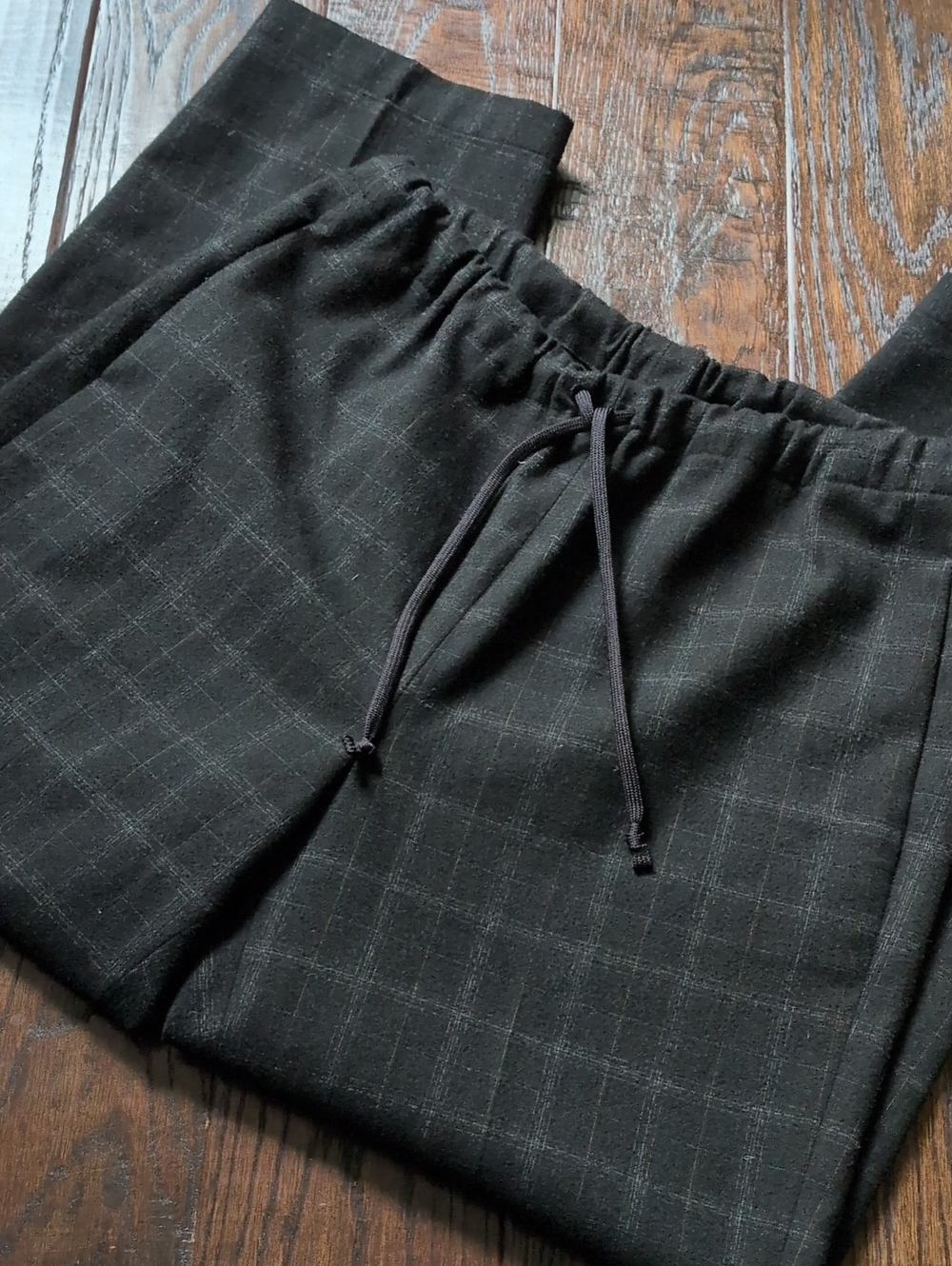 ARITZIA I Black Plaid 'Jimmy' Twill Drawstring Ankle Trouser Pants by Babaton, M